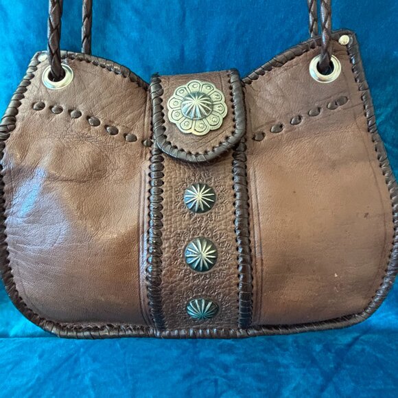 Southwestern Handmade Leather Shoulder Bag by Four Winds West - Conchos Pockets - Picture 2 of 12